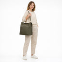 Seidenfelt Meloy Hobo - Schultertasche (olive) - Ansicht 7