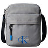 Calvin Klein Bold Logo - Umhängetasche (cloudburst)
