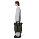 Rains Texel Tote - Rucksack 15" 43 cm (green) - Markenkoffer