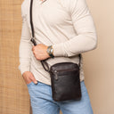 The Chesterfield Brand Laveno - Umhängetasche 22 cm (braun) - Ansicht 7