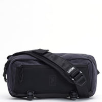 Chrome Mini Kadet Sling Bag 5 - Umhängetasche 34 cm (black canvas leather)