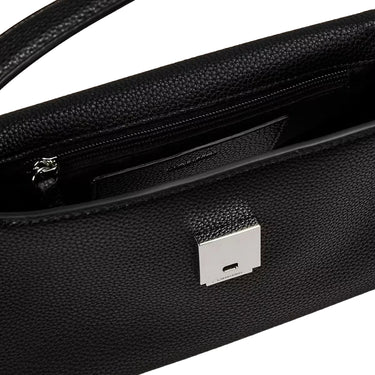 Calvin Klein Emblem Pebb - Schultertasche (black) - Ansicht 3