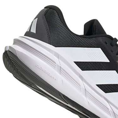 adidas Questar 3 M - Laufschuh (carbon black/ftw white/carbon, 44 2/3) - Markenkoffer
