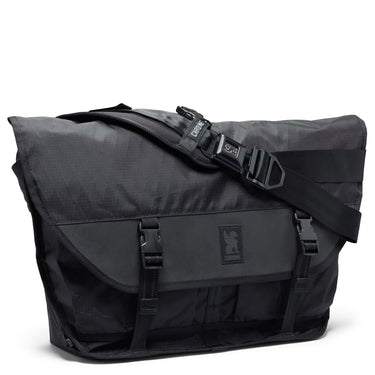 Chrome Citizen 24 - Umhängetasche 16" 58 cm (black XRF) - Markenkoffer