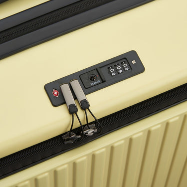 Delsey Paris Securitime - 4 - Rollen - Trolley M 66 cm erw. (blassgelb) - Markenkoffer