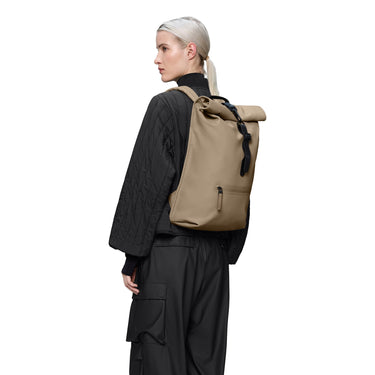 Rains Rolltop - Rucksack 16" 48 cm (beige) - Markenkoffer