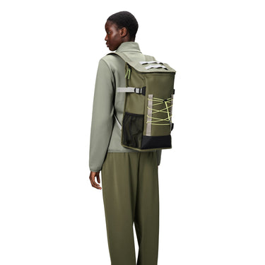 Rains Trail Mountaineer Bag - Rucksack 16" 47 cm (marsh) - Markenkoffer