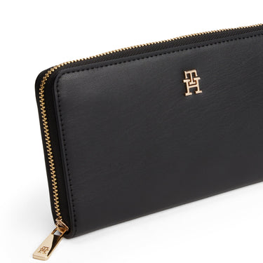 Tommy Hilfiger Icon - Geldbörse L 12cc 19 cm (black) - Markenkoffer