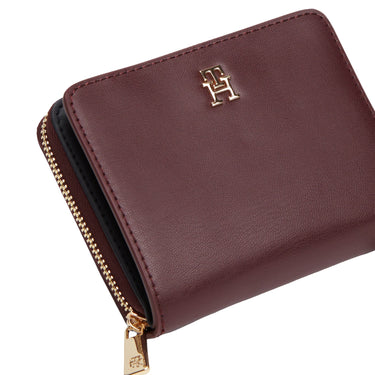 Tommy Hilfiger Icon - Geldbörse M 6cc 12 cm (marzemino) - Markenkoffer