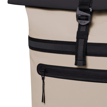 Ucon Acrobatics Niklas Aloe Rolltop - Rucksack 16'' 49 cm (sand - black) - Markenkoffer